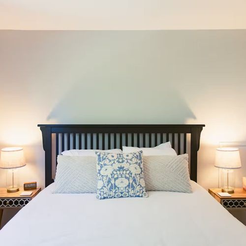 Bedroom 2 with queen bed