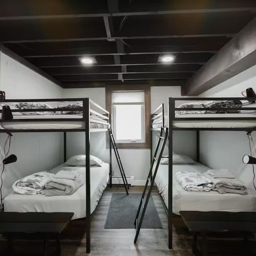 Bedroom 5 with two twin over twin bunk beds