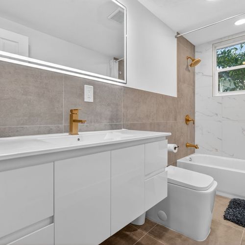 Spacious master bathroom.