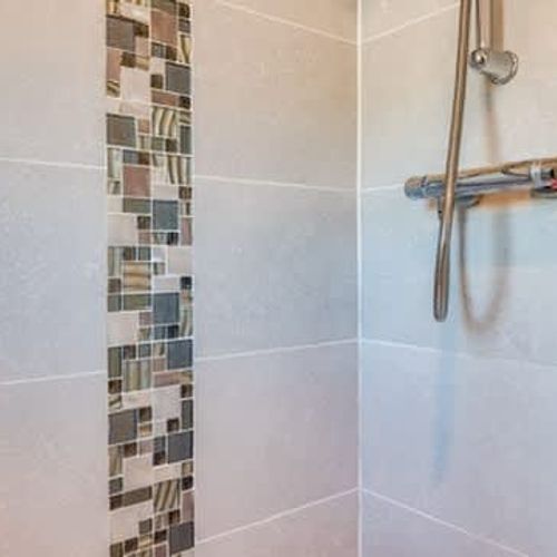 Fresh, well-appointed bathroom for your comfort and convenience.