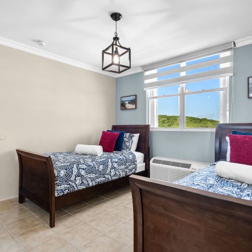 dvblqq9btnwziia4l82l