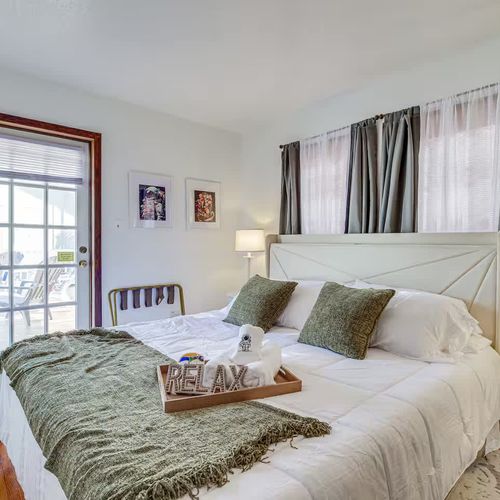 Bedroom with Balcony Access