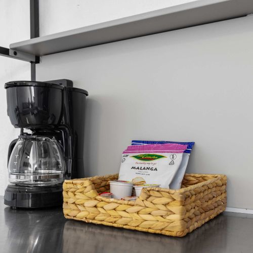 hrnysfwnwvchngk8bvj5