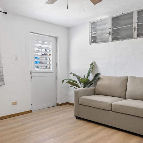 fnu1e2jfcailpo4ouszl