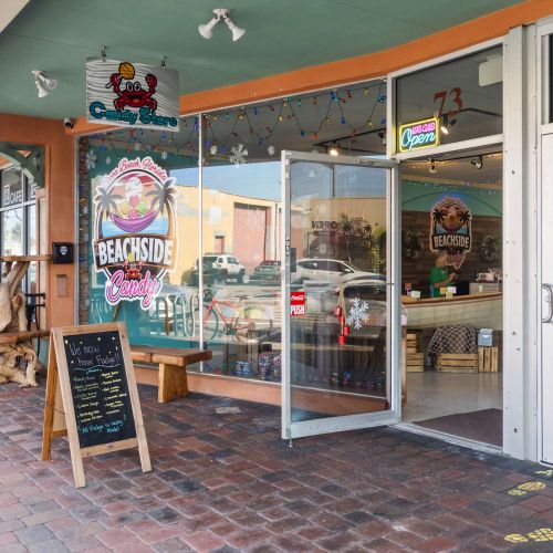 Nearby Restaurant: Juice and Java