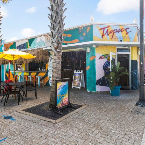 Nearby Restaurant: Tropics