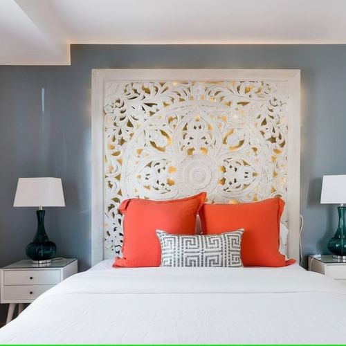 Main level bedroom with queen bed