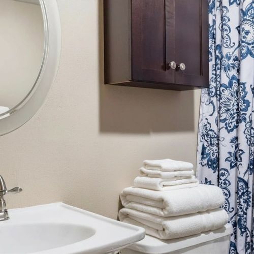 Basement full bathroom