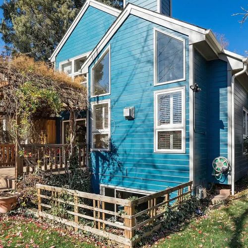 Fenced-in front yard