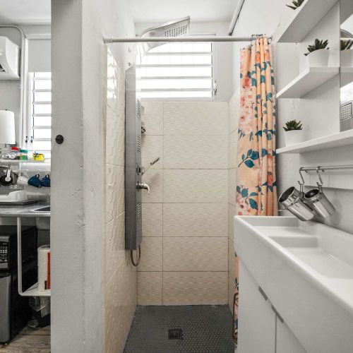 Bathroom with Shampo and Conditioner