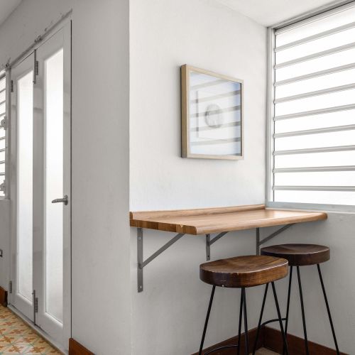 Cozy breakfast bar, start your day