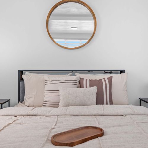 Plush bedding, premium comfort