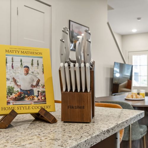 Chef mode: ON. (Or just order takeout, we support both.)