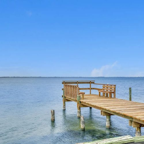 Dock shared with rest of property