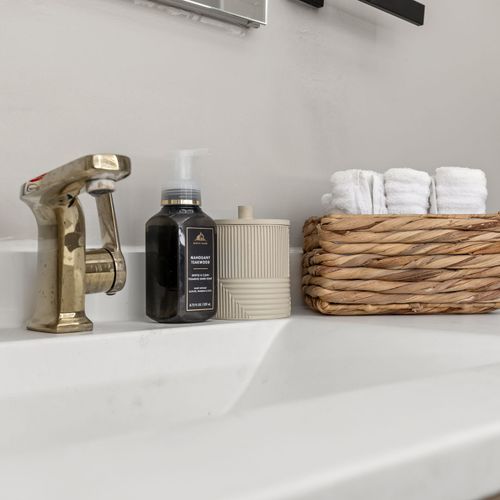 We stock soaps and washcloths for your stay to ensure easiness and convenience!