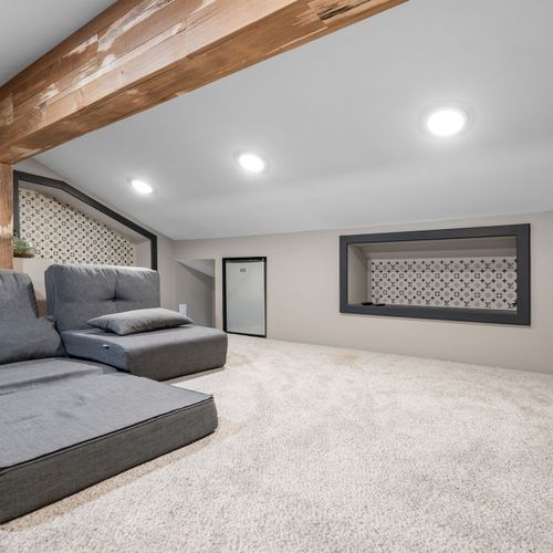 Big screen, big vibes! Kick back in the bean bag or stretch out on the floor cushions for the coziest movie night of your trip.