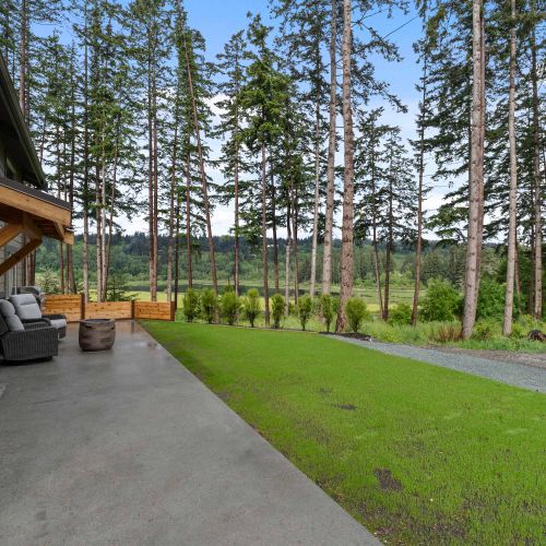 Stay in comfort while enjoying peaceful tree-lined scenery.