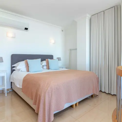 Double Bedroom