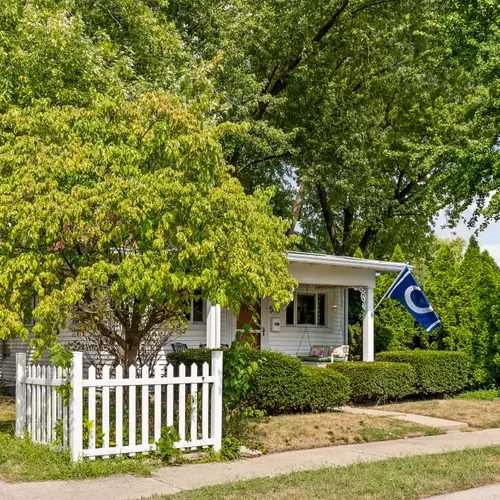 Front porch energy for coffee, cocktails, or people-watching