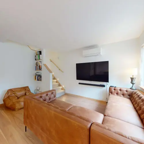 Settle in after a day at the beach with comfortable seating and a little downtime.