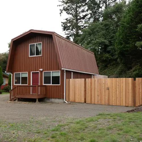 Your cozy Westport cabin getaway
