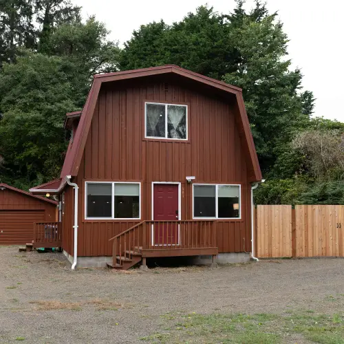 Settle into the relaxed pace of the Washington coast.