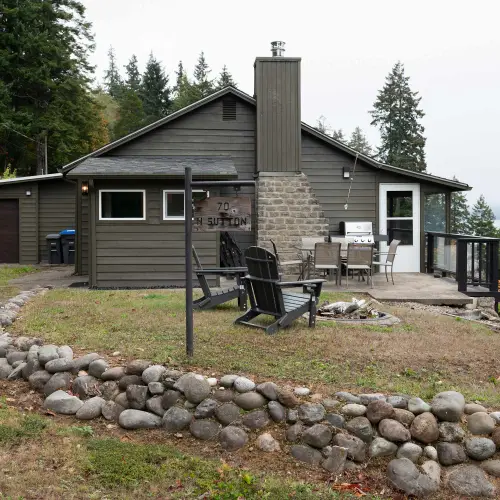Open skies, fresh air, and a peaceful setting to enjoy at your own pace.