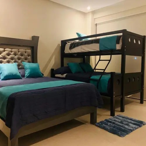 Bedroom 2: room for the whole family