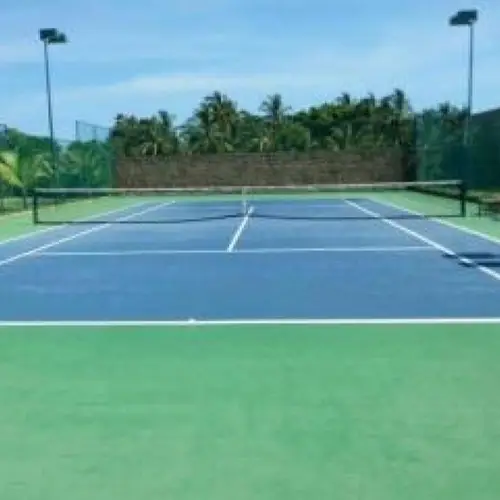 Resort tennis court