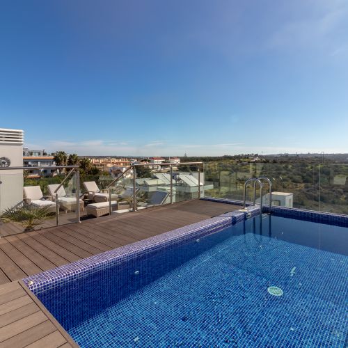 Roof Terrace Swimming Pool