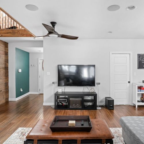 Welcome to our super inviting living room, the perfect space to relax and hang out with friends and family.