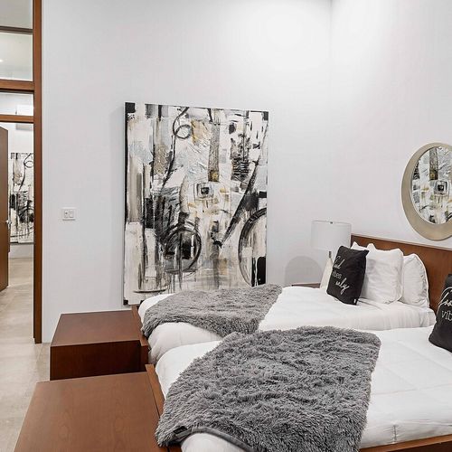 Room 2