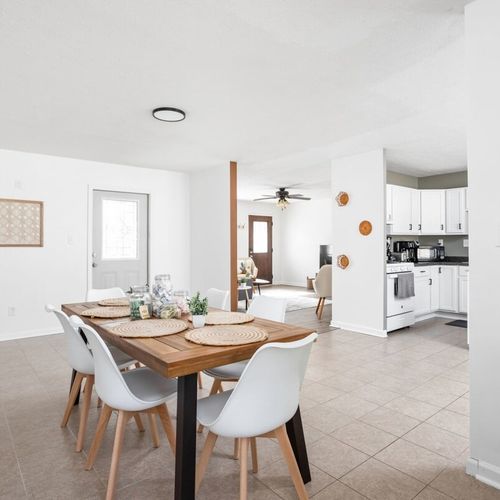 Dining Area: Enjoy meals surrounded by stylish decor and warm, natural light! Perfect for gatherings!