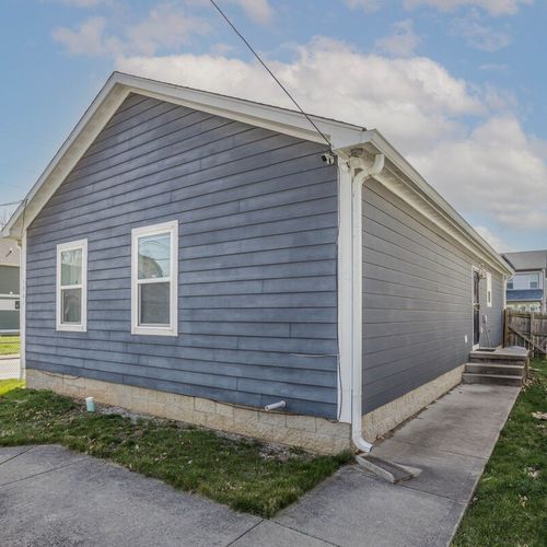 Our property features a fenced sidewalk, providing a secure and pleasant path for your leisurely walks or strolls.