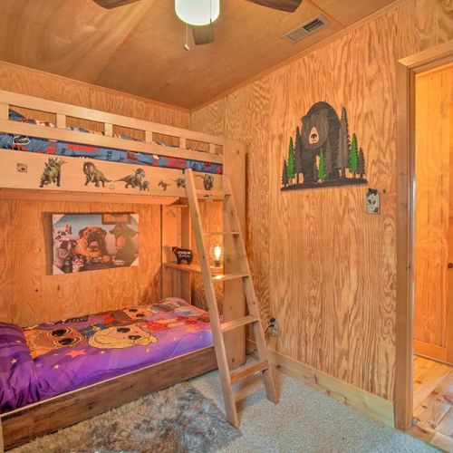 Bedroom 4 | Twin Bunk Bed | 2nd Floor | Smart TV