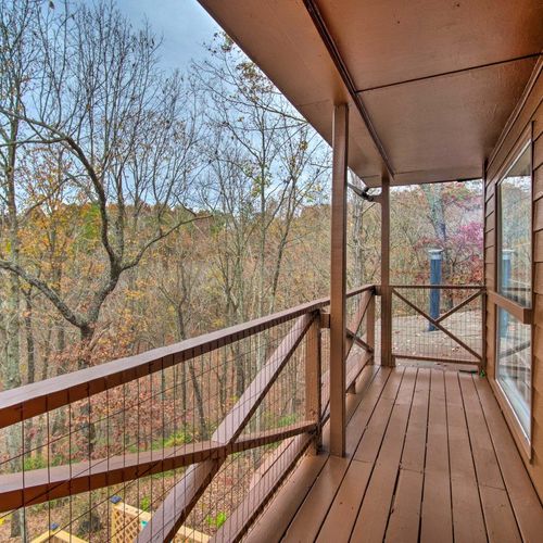 Private Balcony | 2nd Floor