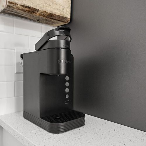 Kickstart your day with a delightful cup of coffee! Our kitchen is equipped with everything you need to brew the perfect blend.