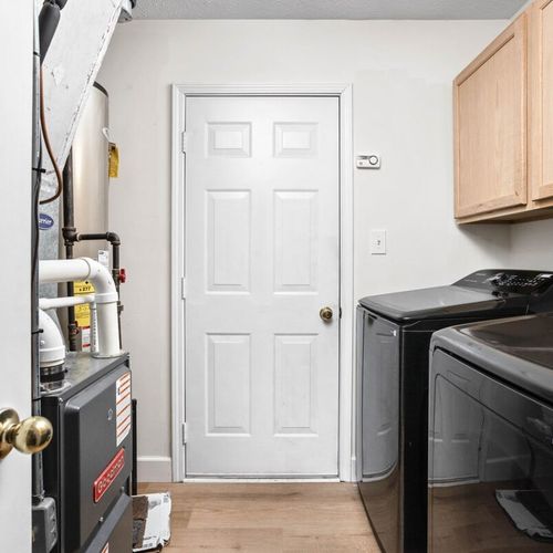 To make your stay more convenient, we've set up a dedicated laundry space. It's clean, well-maintained, and ready for your use.