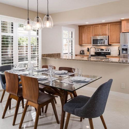 Open kitchen floor plan