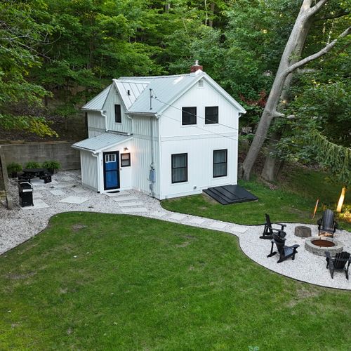 OVERVIEW:  The front of Deer Run (which is behind The Birches by the Lake)