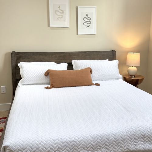 Fresh bedding with a touch of warmth