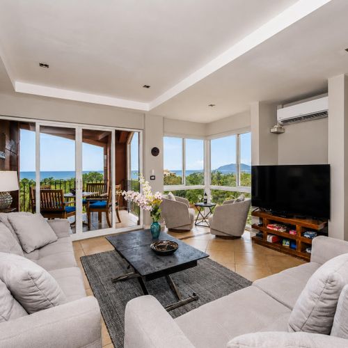 Amazing views from spacious living room