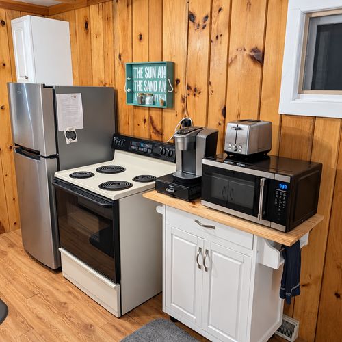 KITCHEN:  The home has a very convenient galley kitchen with all appliances except for a dishwasher.