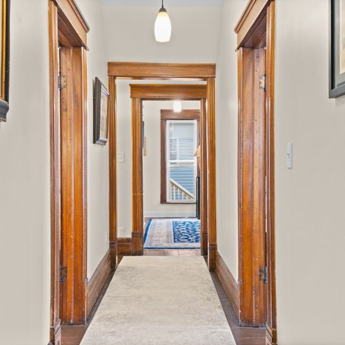 HALLWAY (SECOND FLOOR) - HOUSE: This is the main hallway on the second floor
