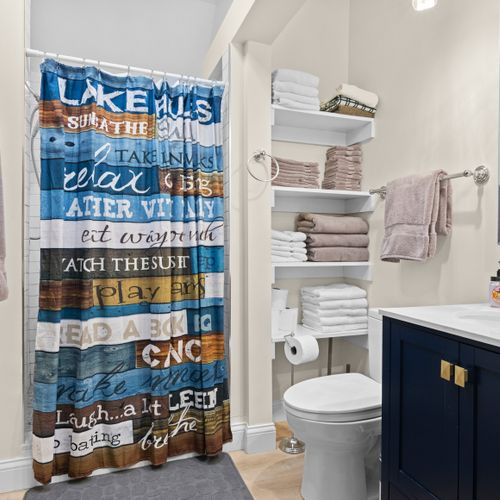 BATHROOM #3 (SECOND FLOOR) - HOUSE: Full bathroom on the second floor with toiletries and towels for guest use