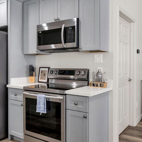 Stainless range for real home cooking