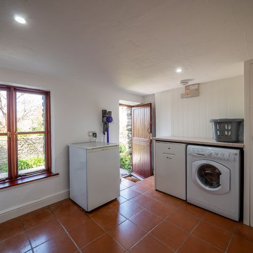 899b00f9 d154 4d91 90ab d4455506858c homerunner