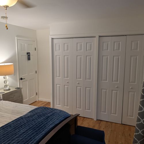 THE BIRCHES BY THE LAKE: Bedroom #3 (second floor)
