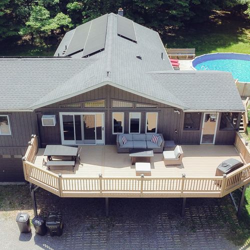 Great outdoor lounge area