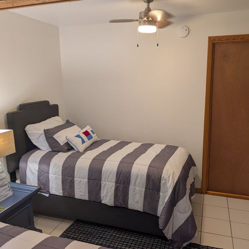 THE BIRCHES BY THE LAKE: Bedroom #4 (second floor)
